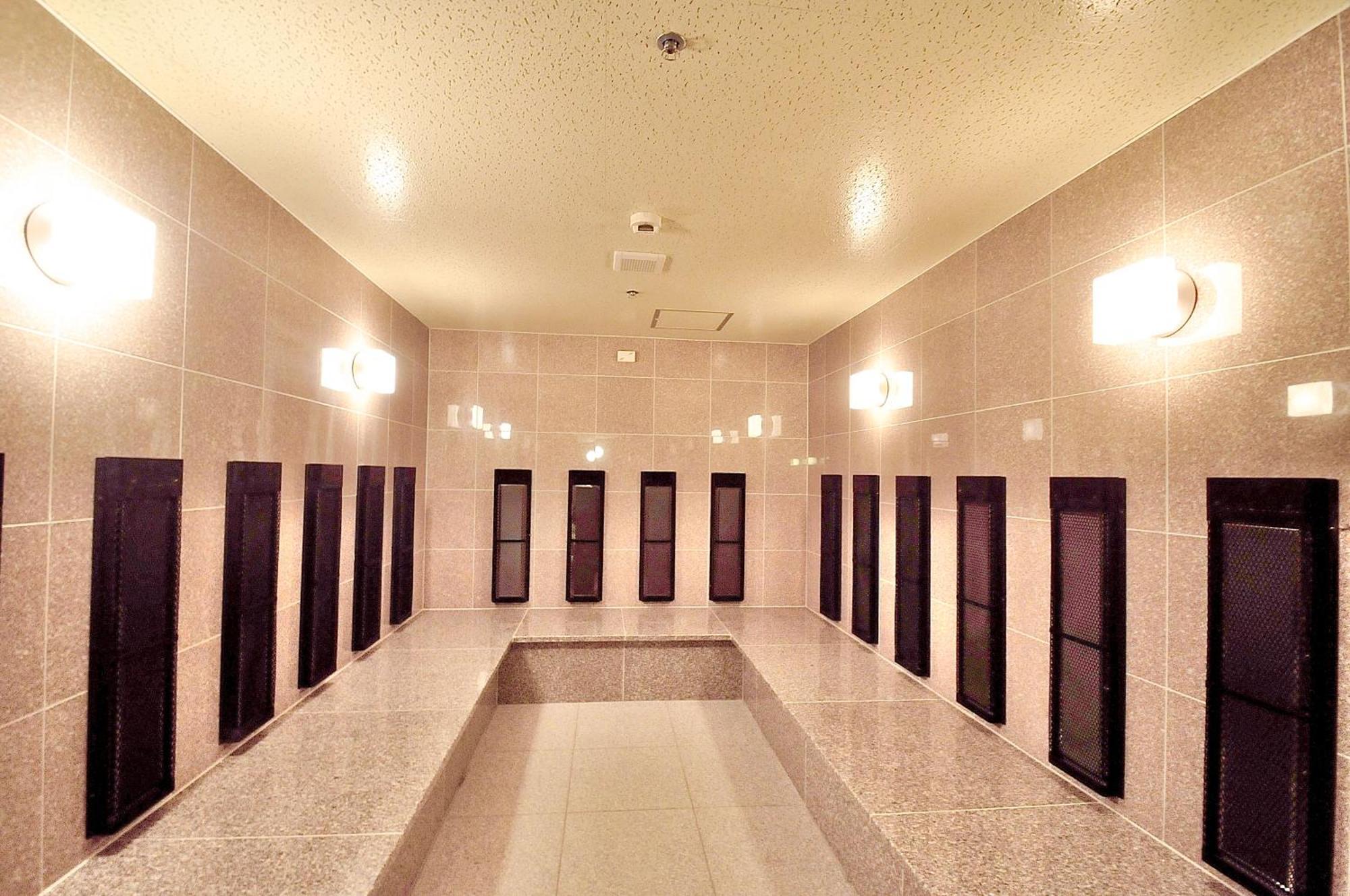 Okayama Universal Hotel Annex Esterno foto